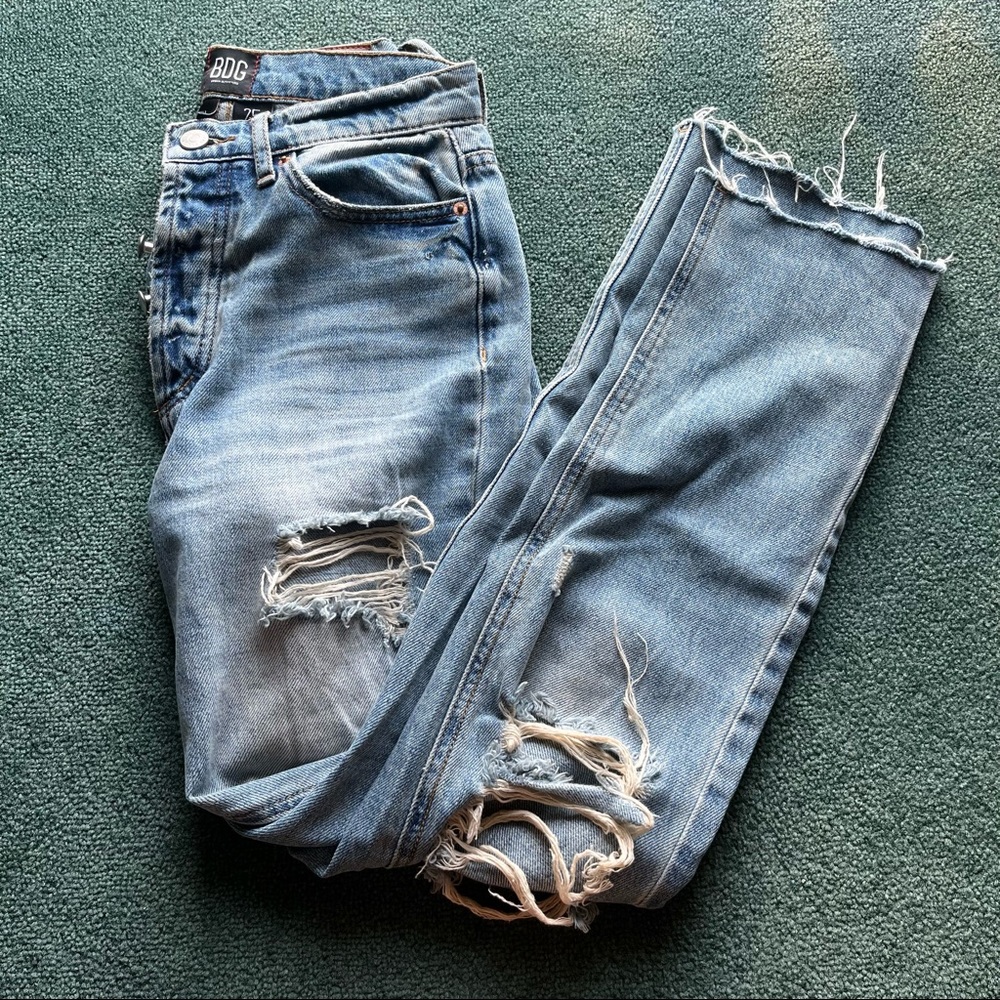 BDG Slim Straight Ankle Jeans size 25
